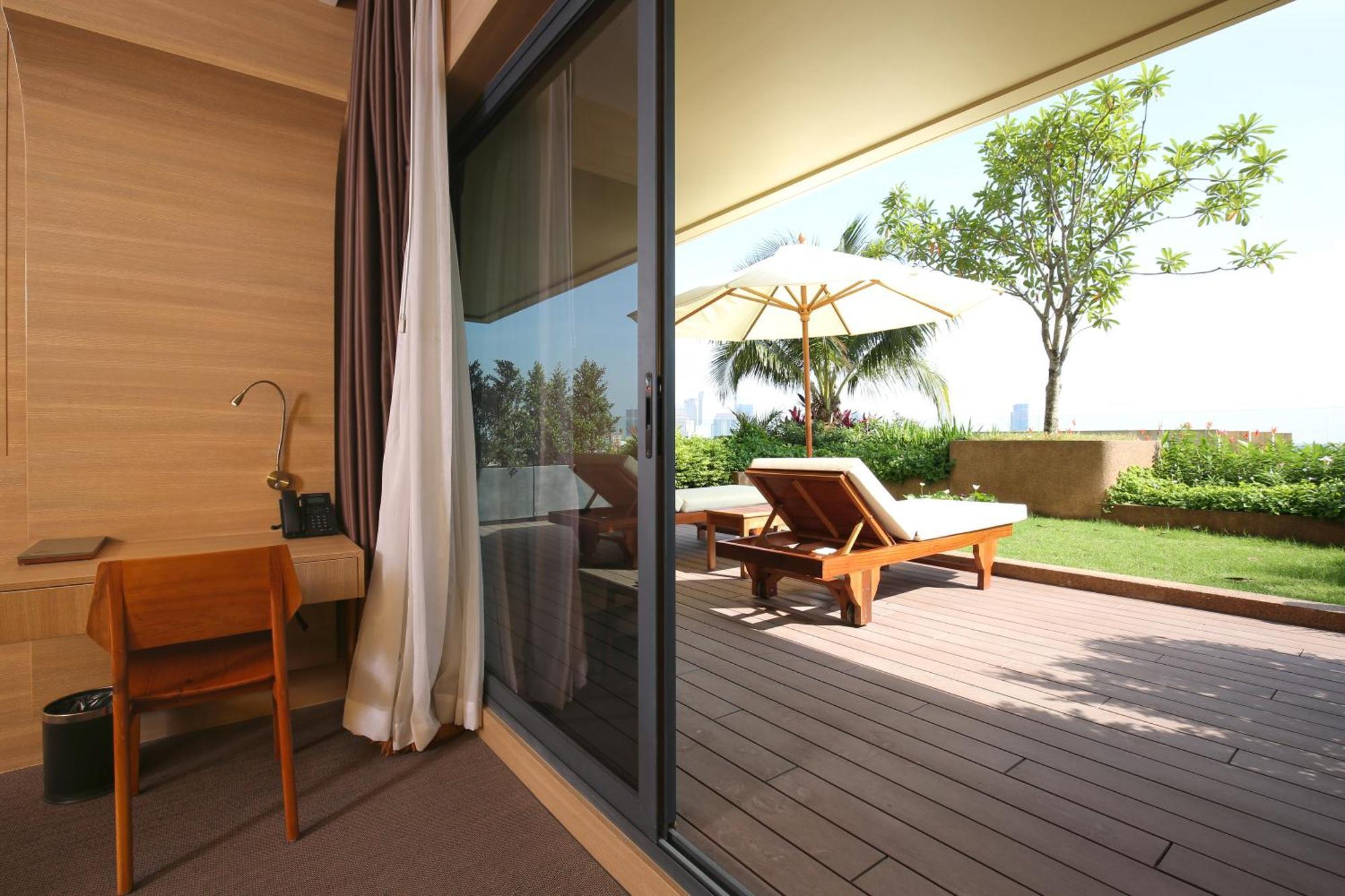 Sun & Moon, Riverside Hotel Phnom Penh Ngoại thất bức ảnh