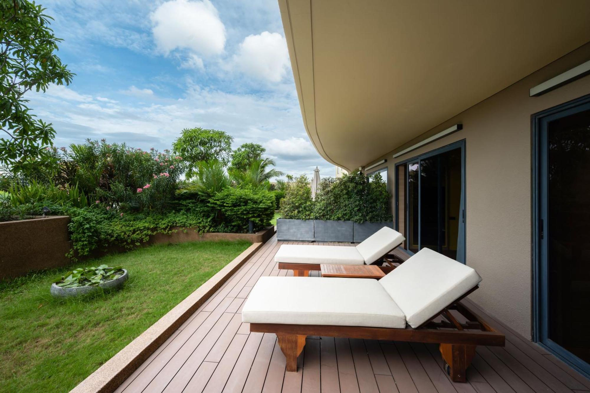 Sun & Moon, Riverside Hotel Phnom Penh Ngoại thất bức ảnh